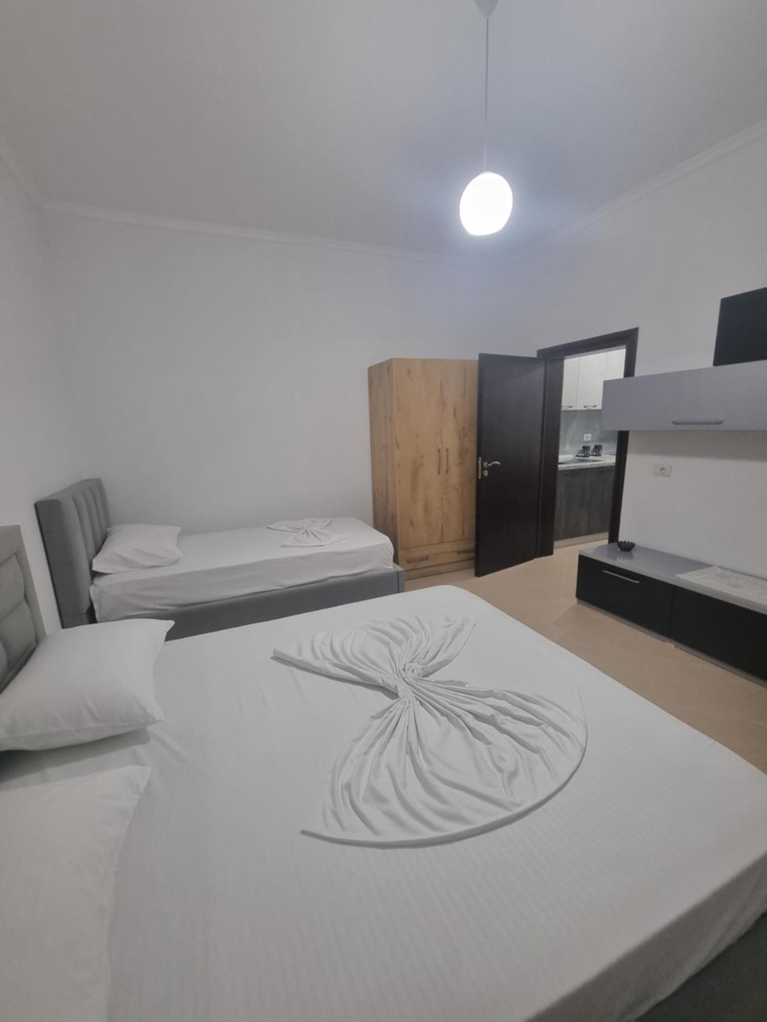 Vila Megi-Rent Room Вльора Номер фото