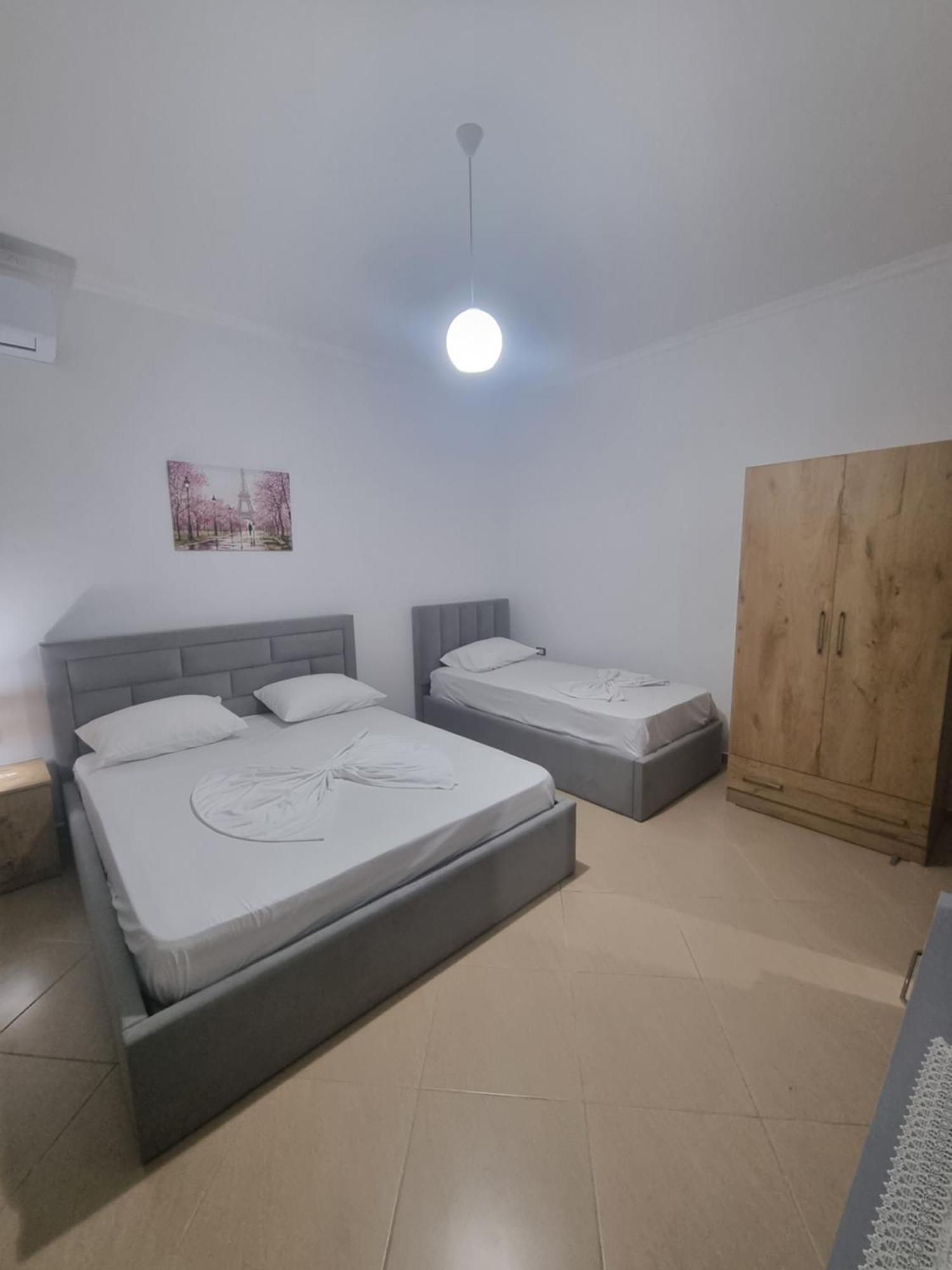 Vila Megi-Rent Room Вльора Номер фото
