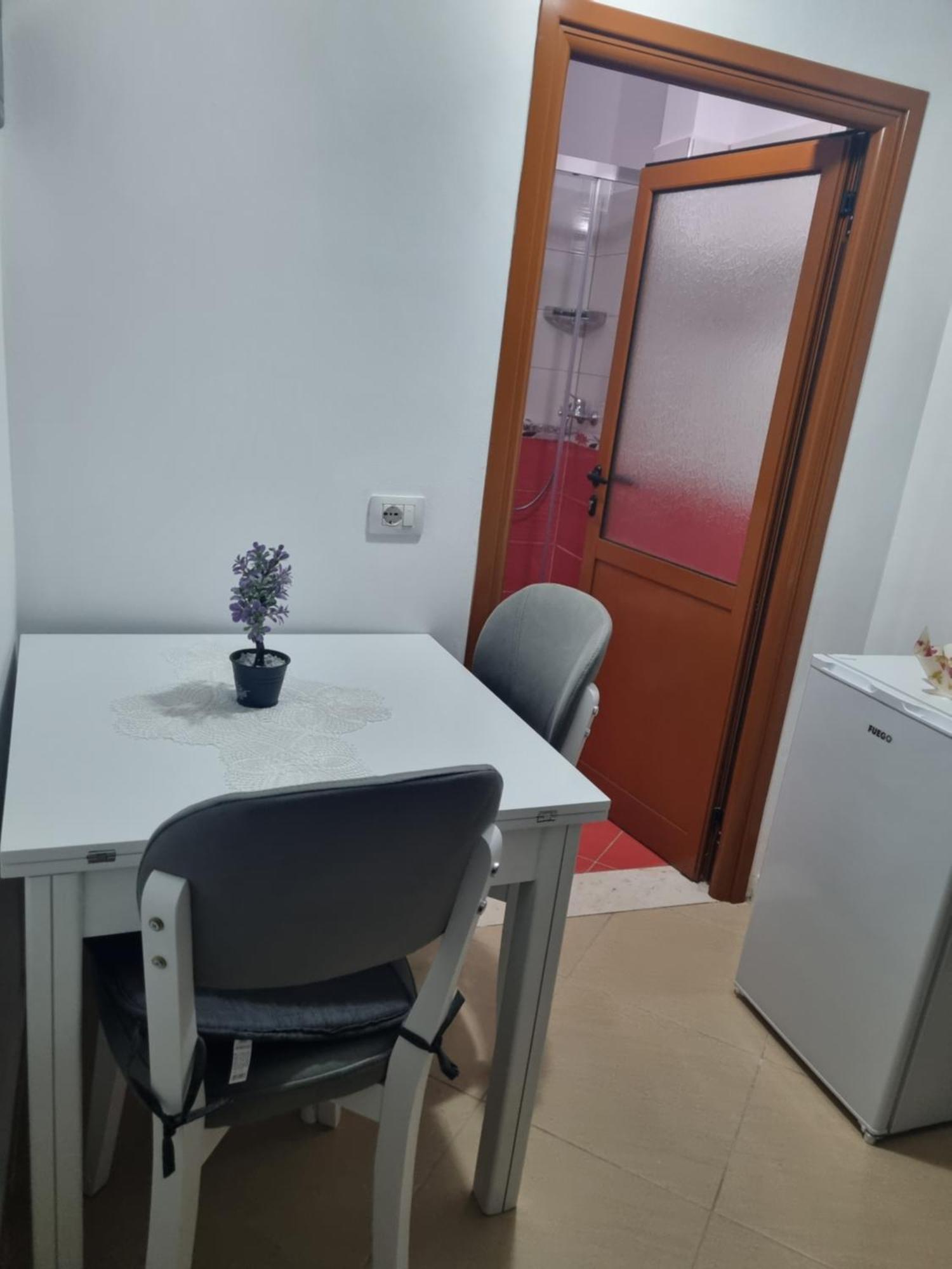 Vila Megi-Rent Room Вльора Номер фото